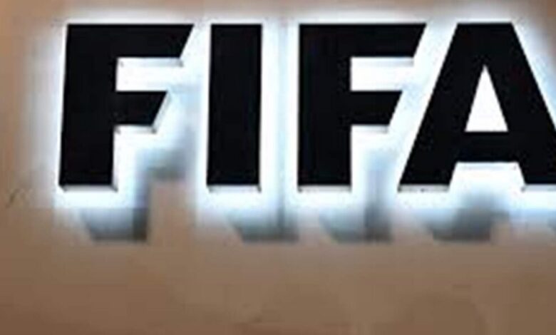 عاجل | فيفا يفرض عقوبات على المكسيك على خلفية الهتافات المعادية للمثليين