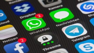 عاجل | مثل التبغ والكحول.. مشروع قانون في ميشيغان يعامل السوشيال ميديا كـ “مادة مدمنة” للأطفال