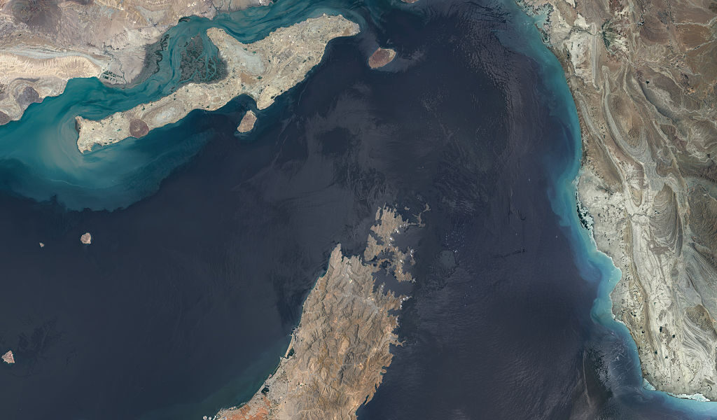 عاجل | مصادر: تضرر ناقلة نفط ترفع علم السعودية في مضيق هرمز - صورة مميزة عاجل | مصادر: تضرر ناقلة نفط ترفع علم السعودية في مضيق هرمز