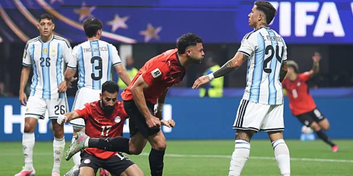 عاجل | وفاة مصريين بعد خسارة منتخب مصر أمام الأرجنتين - صورة مميزة عاجل | وفاة مصريين بعد خسارة منتخب مصر أمام الأرجنتين
