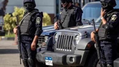 عبارات غامضة يرددها المتهم بقتل والديه في مصر