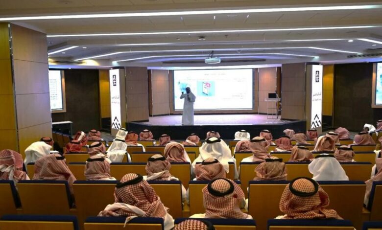 عسير: 200 موظف يتعرفون على أبرز التحديات والمخاطر السيبرانية وأساليب الاحتيال – أخبار السعودية