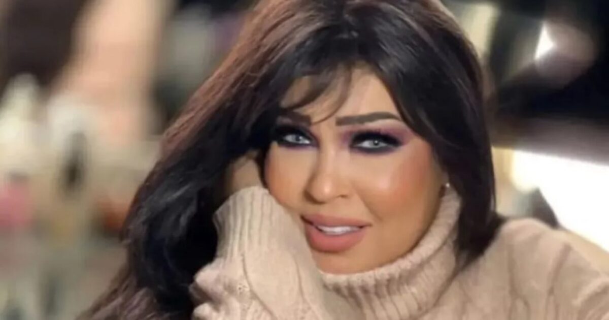 فيفي عبده تكشف سبب غيابها: حالتي النفسية ساءت بعد إصابة زوج ابنتي بالسرطان