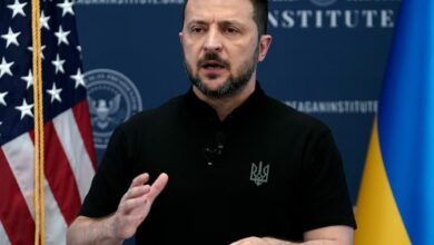 قال زيلينسكي إن أوكرانيا تنشر صاروخًا باليستيًا تكتيكيًا من طراز FP-7 في القتال لأول مرة