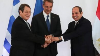 قمة العلمين الثلاثية.. مصر وقبرص واليونان تعزّزان الشراكة في الطاقة والأمن