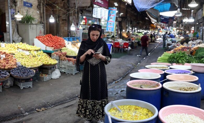 كيف أدت خسائر النفط والغاز إلى تقليص الناتج المحلي الإجمالي الإيراني بنسبة 10 بالمائة خلال الحرب | أخبار الأعمال والاقتصاد