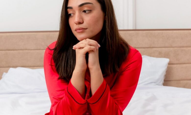 كيف تتعاملين مع استبعادكِ من خطط صديقاتكِ؟خبيرة تقدم لكِ النصائح للتصرف بذكاء