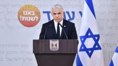 لابيد يفضح نتنياهو: أمن الاحتلال ليس ديكورًا لانتخاباته – بتوقيت بيروت