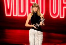 مادونا تفوز بجائزة فنان MTV VMA لعام 2026، وتايلور سويفت تتسلم جائزة الفنان المخرج