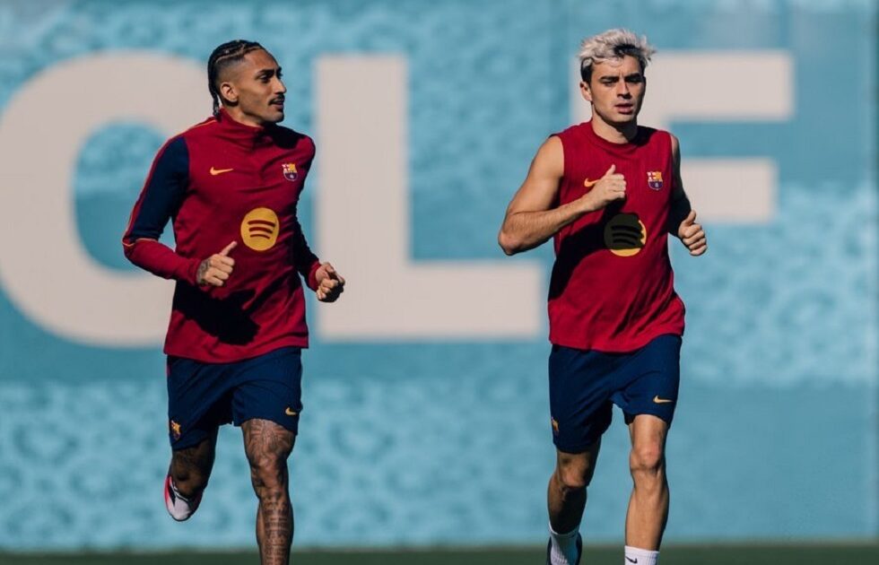 مدرب برشلونة يشعل أجواء الكلاسيكو عشية استضافة ريال مدريد - صورة مميزة مدرب برشلونة يشعل أجواء الكلاسيكو عشية استضافة ريال مدريد