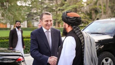 مدير الاستخبارات الروسية يزور أفغانستان (صور)