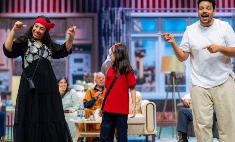 مدّ عرض مسرحية ليلة عسل لـ مصطفى غريب ليلتين إضافيتين