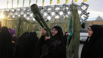 مستجدات حرب إيران: معركة السيطرة على البحر الأحمر، والهجمات على البنية التحتية للطاقة تخفف من أنباء ارتفاع تدفق النفط