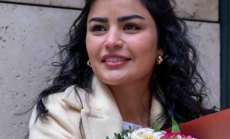 مسلسل “أحلى نصيب” الحلقة 3: اختفاء الطفل سالم وحرب بين الأسرتين ومواجهة بين نورة ووالدها فلاح