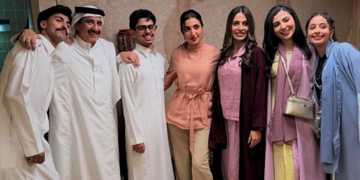 مسلسل “سندس 3” الحلقة 20: بدر وصالح في مأزق ونويشر يبلغ عن سارقي سيارته وينتقم من عبد الرحمن - صورة مميزة مسلسل “سندس 3” الحلقة 20: بدر وصالح في مأزق ونويشر يبلغ عن سارقي سيارته وينتقم من عبد الرحمن