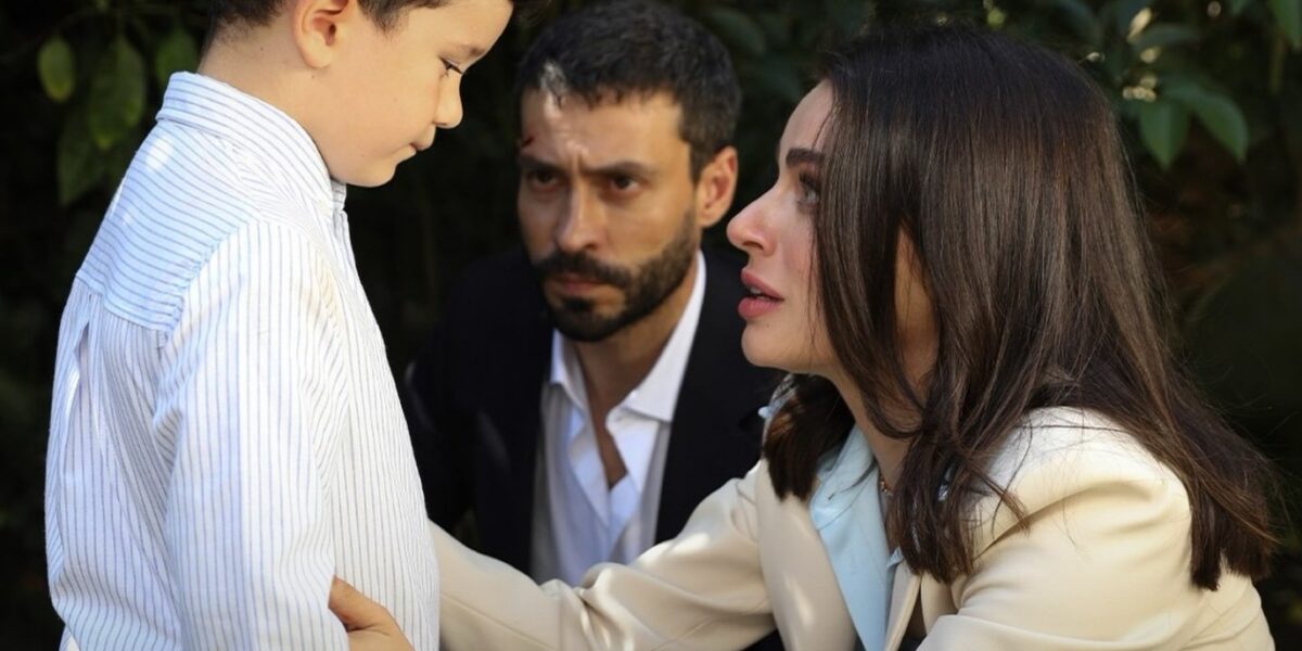 مسلسل حب محتمل الحلقة 13.. لغز الطفل علي يعيد دفنة إلى قادر بعد عامين من الغياب - صورة مميزة مسلسل حب محتمل الحلقة 13.. لغز الطفل علي يعيد دفنة إلى قادر بعد عامين من الغياب