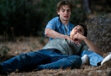 مسلسل مازلت في السابعة عشر الحلقة 18.. آراس يضحي بحياته من أجل تيومان وشقيقه يرفض تركه للموت