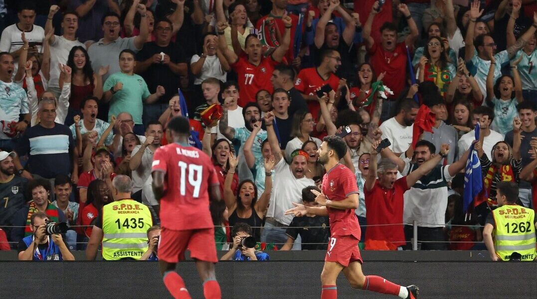 منتخب البرتغال يجدد فوزه على النرويج ويتأهل لدور الثمانية في دوري الأمم الأوروبية - صورة مميزة منتخب البرتغال يجدد فوزه على النرويج ويتأهل لدور الثمانية في دوري الأمم الأوروبية