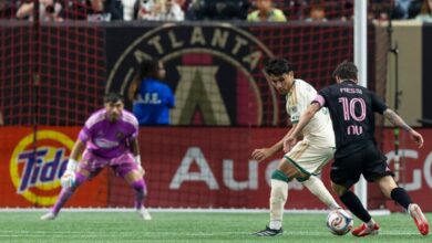 ميسي يتلاعب بمدافع أتلانتا ويسجل هدفا مذهلا في الدوري الأمريكي