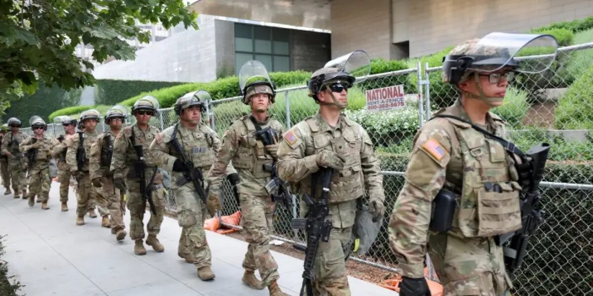 واشنطن تحشد خلف الاحتلال.. 3 آلاف جندي أميركي في “إسرائيل” تحسبًا لانفجار إقليمي - صورة مميزة واشنطن تحشد خلف الاحتلال.. 3 آلاف جندي أميركي في “إسرائيل” تحسبًا لانفجار إقليمي