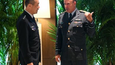 وزيرة الدفاع النيوزيلندية تستقيل بسبب “علاقة غير لائقة”