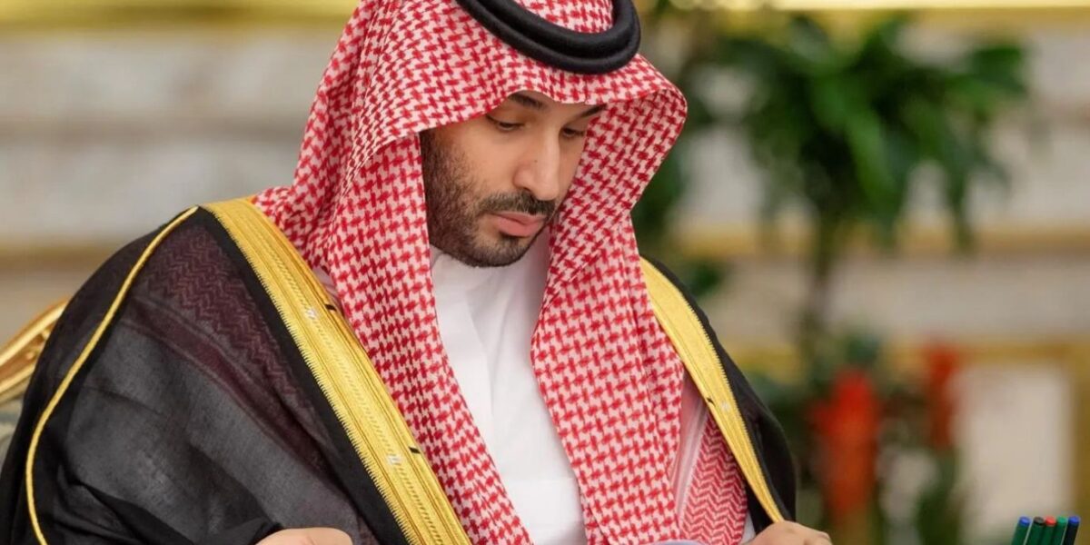 ولي العهد يرأس جلسة مجلس الوزراء في جدة ويستعرض مستجدات الأعمال.. أبرز القرارات - صورة مميزة ولي العهد يرأس جلسة مجلس الوزراء في جدة ويستعرض مستجدات الأعمال.. أبرز القرارات