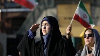 ويبدو أن فانس يخفف من مطالب الولايات المتحدة بشأن التخصيب النووي الإيراني