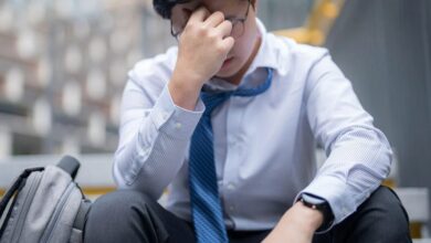 يتباطأ التوظيف، وترتفع معدلات البطالة في تقرير الوظائف الأخير
